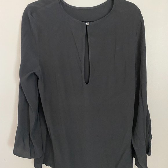 Blaque Label Ruffle Sleeve Top - Picture 3 of 3